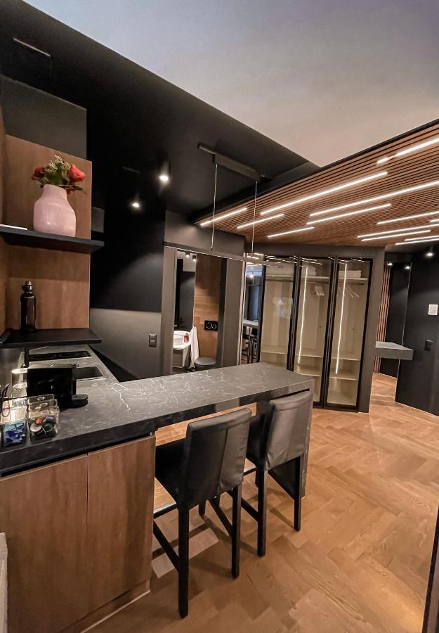 Black Diamond Zurich Exterior photo
